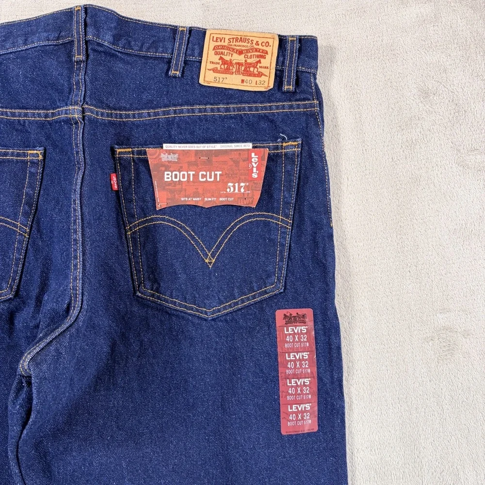 Vintage Levi's 517 Boot Cut Jeans in Blue Denim Men 40x33 (Tag 40x32) Y2K NWT